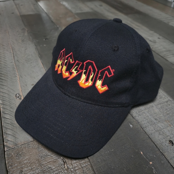 AC/DC | Accessories | Acdc Black Snapback Cap With Red And Yellow Fire ...
